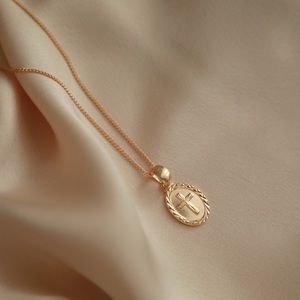 Cross Necklace | 18k Gold Filled